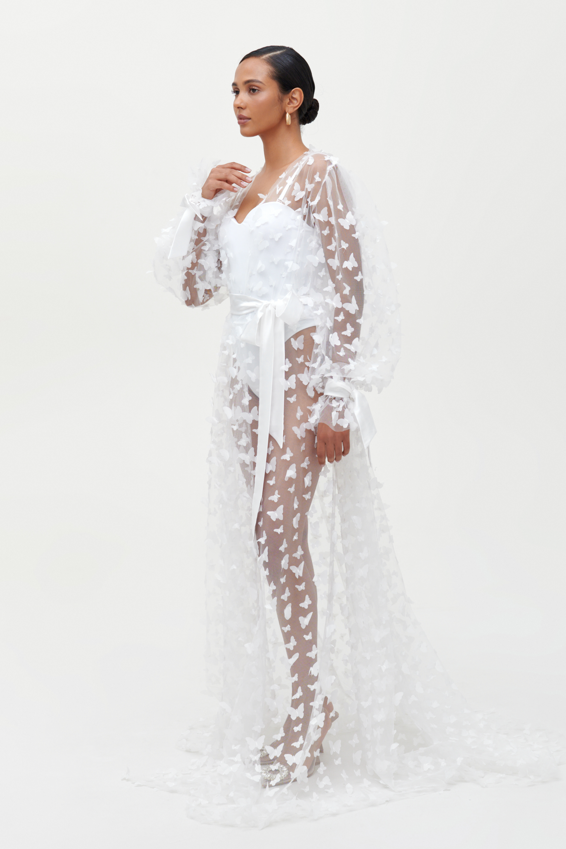 Bridal robe in sheer satin featuring 3D butterfly appliqués, perfect for brides seeking elegance and comfort.