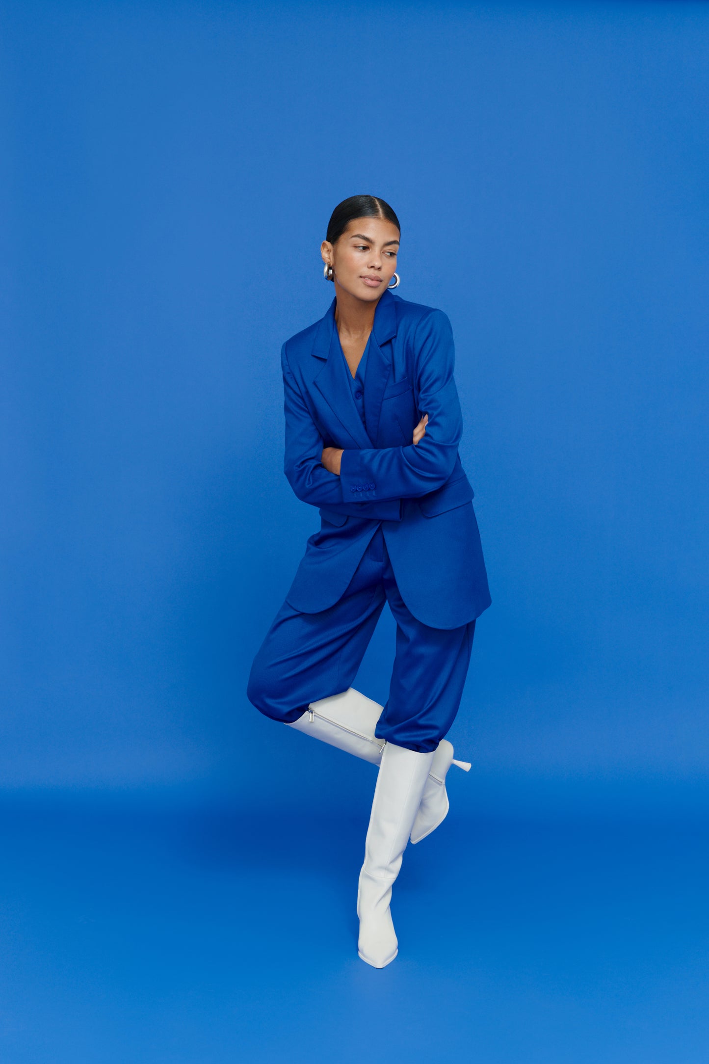 Electric Palazzo Pants – Women’s Wide-Leg High-Rise Suit Trousers