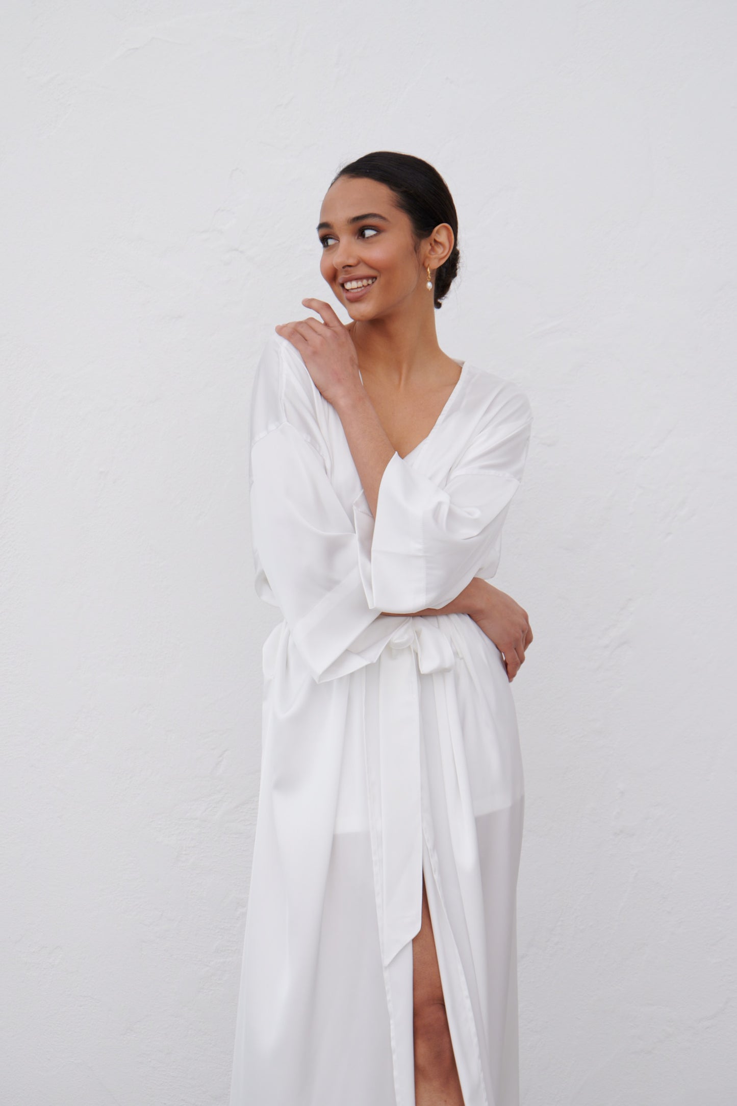 Bridal White Satin Robe – Elegant Long Kimono