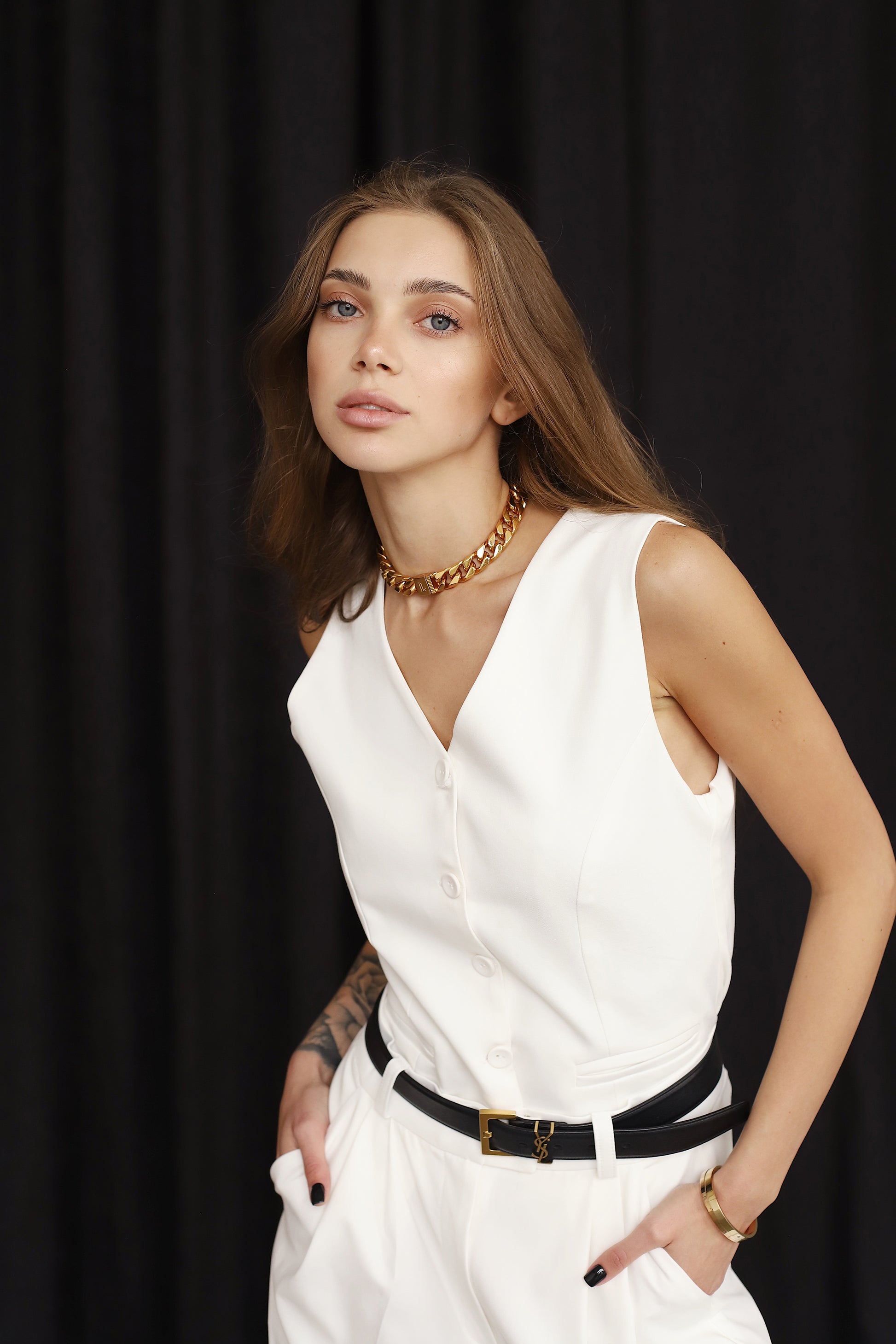 white pants suit for woman  